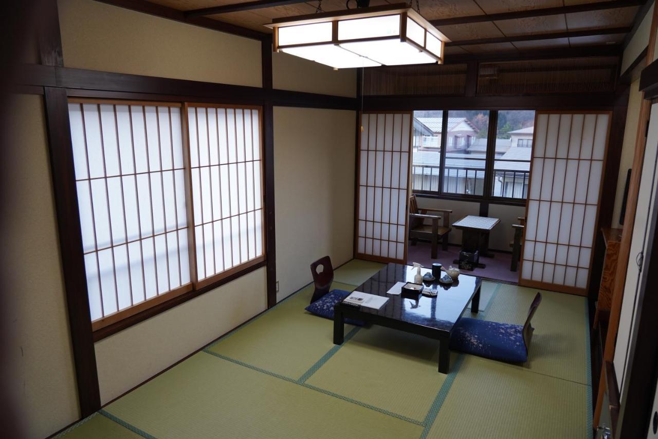 Hotel Oyado Eitaro à Takayama  Extérieur photo